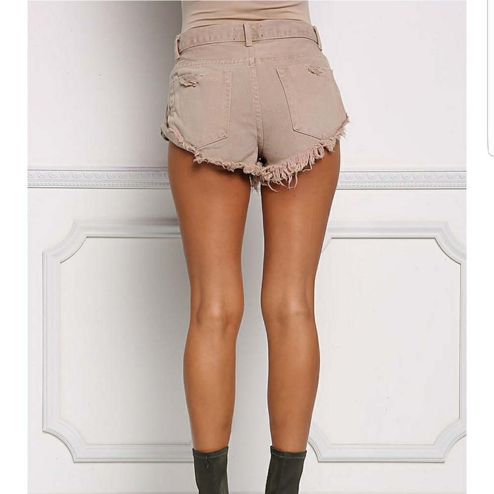 Nude Frayed Bandit Style Cuffed Shorts - Picture 5 of 7